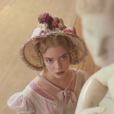 ────────────────────────── She is the one and only.🌿 @AnyaTaylorJoy 💍──────────────────────────