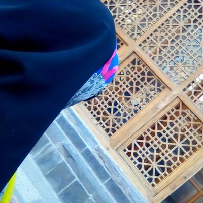 یه مهرماهیِ دهه هفتادیِ / نیمچه دانشجوروانشناس📚/ خبرنگار افتخاری ✍️
❁﷽❁
كلُّ مُرٍّ،سيمُرُّ ...