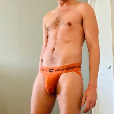 Pansexual. Stoner. Nudist. Exhibitionist. Check out my onlyfans https://t.co/dsHzuTazmM