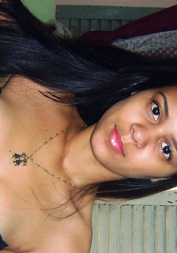 Raquelkenede's profile picture. E como não dizer que essa calmaria no peito são as mãos de Deus sobre a minha cabeça?