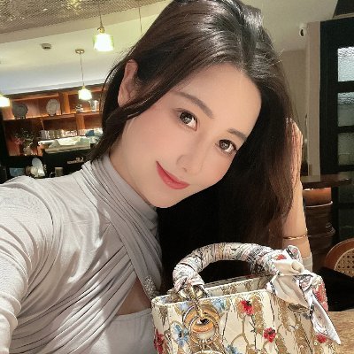 Crypto enthusiasts, analysts and novice chartists.There are three major fortunes in life: meeting a good teacher when you go to school, meeting a good master wh