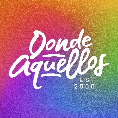 Bar ubicado en el Parque Lleras. Desde hace 22 años el mejor punto de encuentro de comunidad #LGBTI