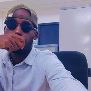 NazskiLz's profile picture. I am whatever I want you to believe.