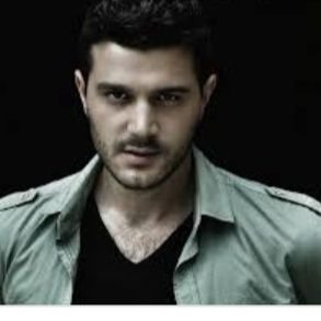 Yousseffofo2's profile picture. Enthusiastic man