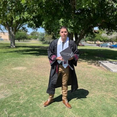 santistevan__'s profile picture. 》nm • rn • ff
