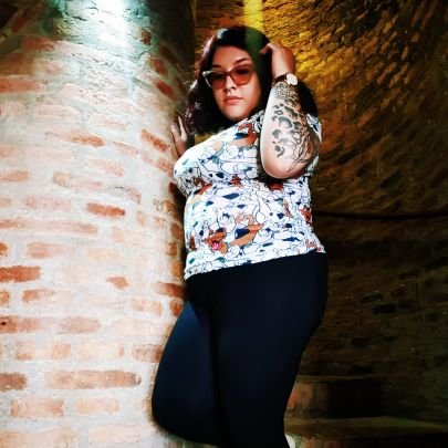 💁🏻♀️ Modelo en PlusTrends
🐈⬛ CatLover
📍 Quiteña
❤Body Positive