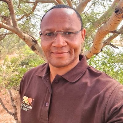 Cameroon Country Director @awf_official. 

Passionate about the conservation of wildlife, sensitive to gender and indigenous people issues.