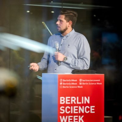 PhD fellow at the Credi group as part of the @artmoma_h2020. @Cnr_Isof, @Unibo.