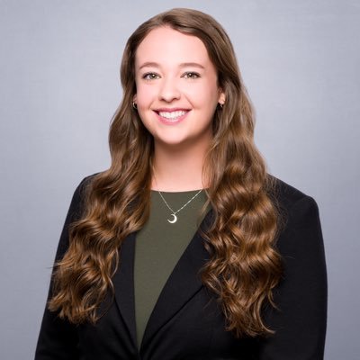 OBGYN PGY3 in LA. all opinions are my own.