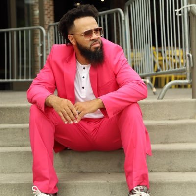 Legendary_Lowe's profile picture. Husband/Father/Son/Entrepreneur/ Musician/Songwriter/Producer/