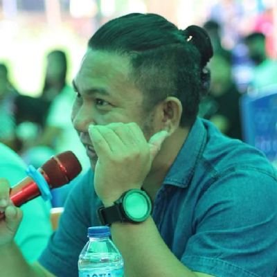 I'm a musician,arranger,Music Producer
and vocal coach