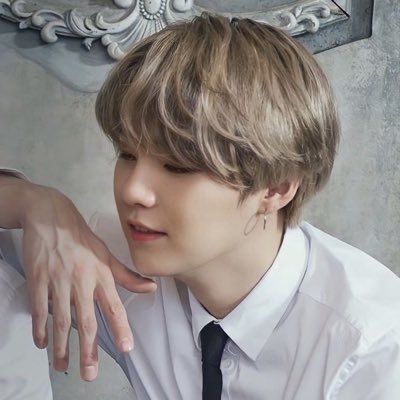 min “i get wild about lighting fixtures” yoongi | sola’s fave (w receipts)