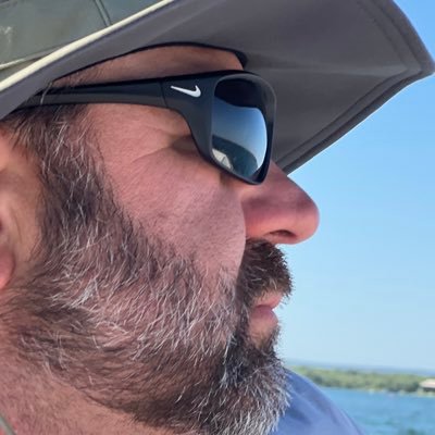 midrdr's profile picture. 