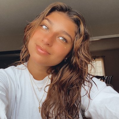 AndreaT70790663's profile picture. 