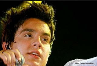 Luan Santana é para os outros.
Pra mim é Luan Rafael. intendeu a diferença ?? Luan sempre com vc e com essa Familia Linda .. s2