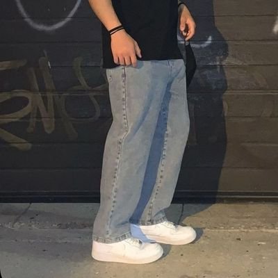 no se qué poner aquí 🙂👍🏻
bueno, siganme en instagram por favor 😃🙏:@jeremy_lorenzo05