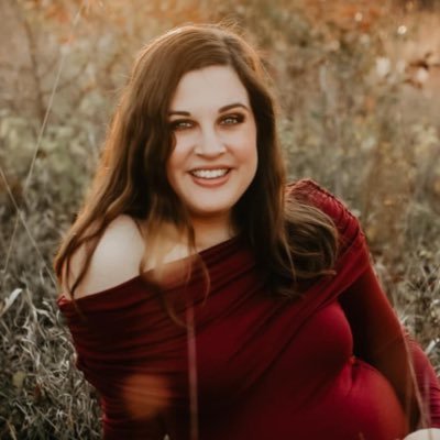 mashleythies's profile picture. 📍KC to AL ✈️ | Mama to Sadie Ray 🎀 |Child of God ✨ | Wife to Jake 💍