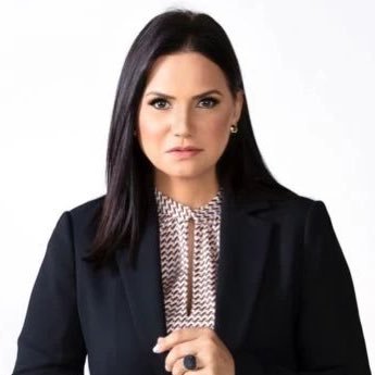 Julissa Cèspedes Profile