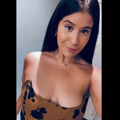 tmm121's profile picture. 