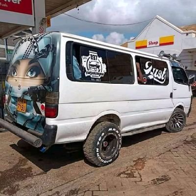 flinch27341115's profile picture. Chase the bag