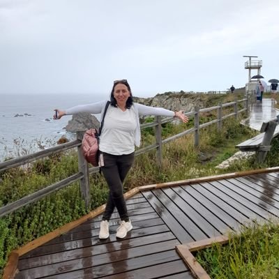 leti_robles's profile picture. 