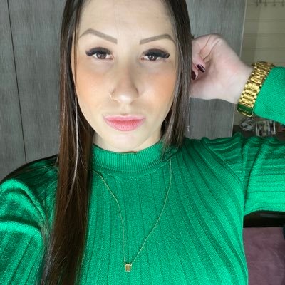 “Já errei,já pequei mas pedi perdão,Deus conhece quem tem um bom coração”!🙏🏻❤️