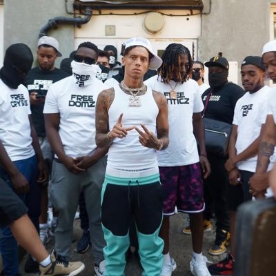 21Kryptvn's profile picture. + I MINGLE WITH MY DEMONS +