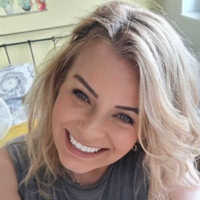 Official twitter account of Claire Cheeseman! Professional  ray of sarcastic sunshine ,not for those of a nervous disposition! remember  they are just jokes