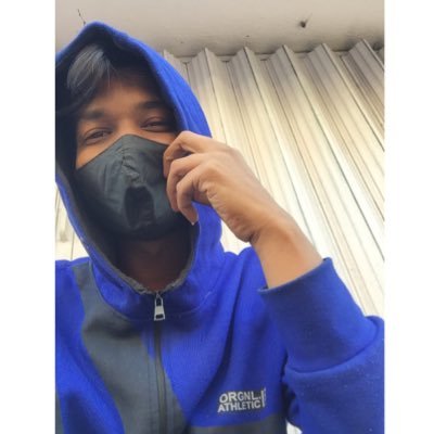 Syon1998's profile picture. You can't become the best without first being the worst