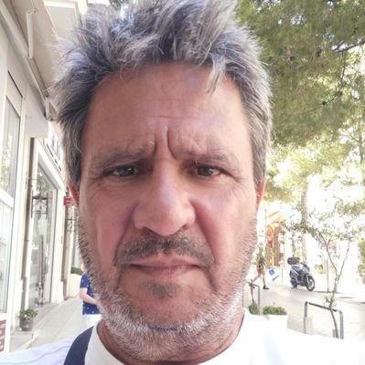 mathgeobel's profile picture. teacher of maths