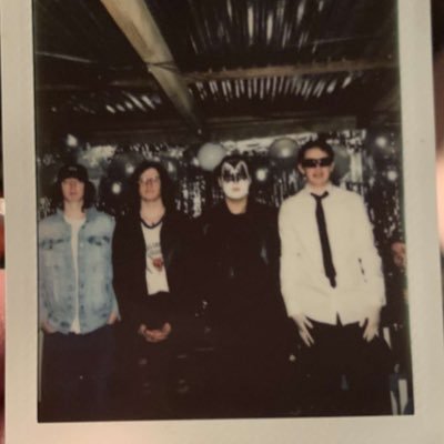 lilaussiepanda's profile picture. the laws of man mean nothing to a god