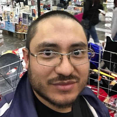 Soy fan de la tecnologia, me encantan los videojuegos y el Anime.