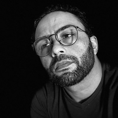 Cineasta (5X Favela / 5X Pacificação, Favela Gay...) Diretor Instituto Arteiros Mobilizador e morador - Cidade de Deus 18/05/1979