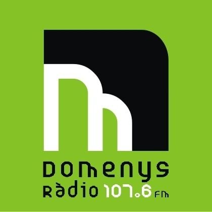 Domenys Ràdio és l'emissora local de Sant Jaume dels Domenys. És la ràdio del poble, feta per la gent del poble. Ens podeu escoltar al 107.6 de la FM.