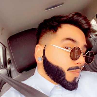 stevo_massive's profile picture. (Business Management & IT Professional, photographer)