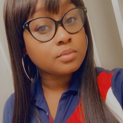 * iG : itsmookiebxtch__ , SC : itsmookiebxtch #TeamUgly 🙈 Florida Girl 🌴 30 🥳