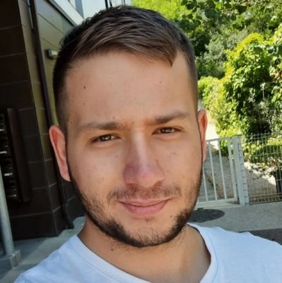 Bryan_lvl's profile picture. ig: bryan_lvl 😇

Road to 50K sub 😊