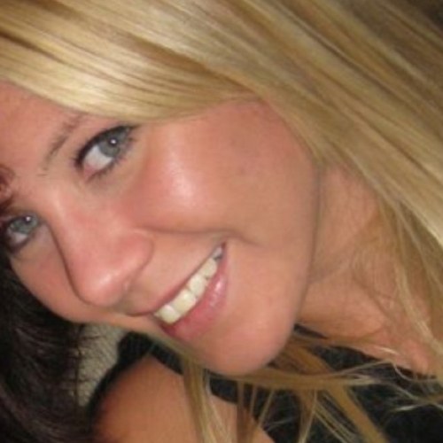 karlikelly's profile picture. Hi im Karli i put lol after almost everything even if its not funny i trip over my own feet & i use the excuse im blond too much,but im me follow learn more :)