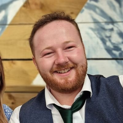 Cymru, Ffiseg a Pontypridd Superfan.
This is my personal account where I mainly tweet about Doctor Who, the benefits of Renewable Energy, and Cân I Gymru.