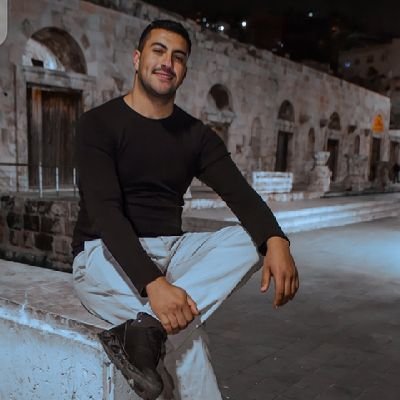 ليه تغيب وانت حالف ماتغيب
ليه تروح وانت وعدتني تبقى ؟