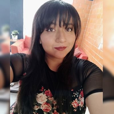 Más ácida en Twitter porque mi mamá no me sigue.
Me gusta el chismecito, me gustas tú.
https://t.co/YecZFWpkSC