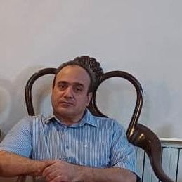 پیام‌ها رو به منزله پس ِ ذهن پیام دهنده و  درون مایه و باورش می یابم. و مرا نیز به تفکر و تأمل وا می‌دارد.