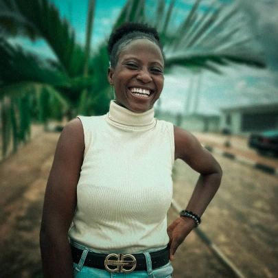 Abba's ❤️|
recent graduate |
lady painter 👩🎨|
lover of sports (table tennis 🏓)|
growing interior decorator|
a peace lover ✌️
