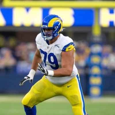 #79 LARams | @NFL Player for the @RamsNFL | Son and Brother 💙 | Insta: @robhavenstein78
