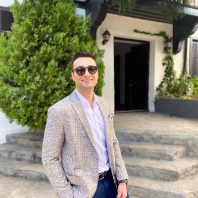 Ob&Gyn specialist
@ankarauni Graduate School of Health Science PhD(s)
Rproductive Science
@besiktas
Kitesurfing&snowboarding
Views are my own