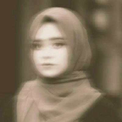 دهه هفتادی، آرام و کمی مغرور😌، عاشق خونه های قدیمی و صدای پرنده ها🕊