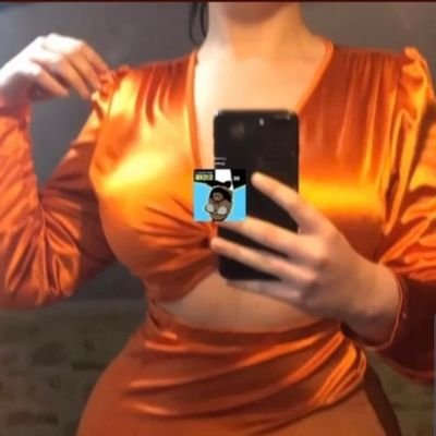 Findom●Domina●Reine

snapchat➡️Eva_Pellin

Service➡️ humiliation vidéo pied ect (réel au bout d'un certain temps)

Vente de chausette sale !!