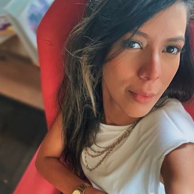 Lilics5's profile picture. Pies para que los quiero, si tengo alas para volar! 🧚🏽‍♀️