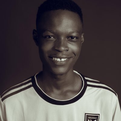Young Ghanaian 🇬🇭 Sports photographer currently with GARFA | Na God FC | CM for Talent Box Information and Security Service | Available for Bookings-
