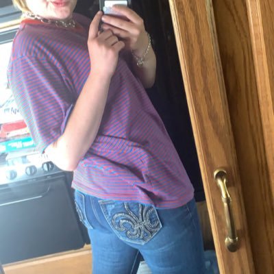 Hey babes I’m @illuminaughty88 from onlyfans just seeing what’s good twitter 😋😍